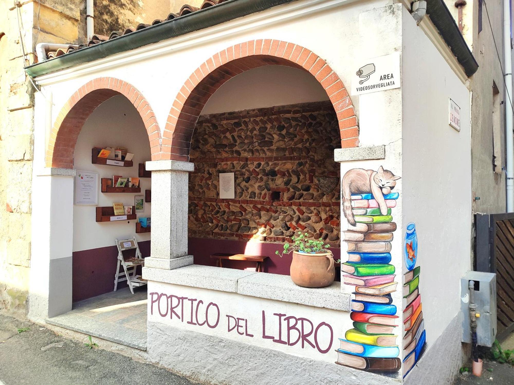 Casa Valletta Mezzomerico Zewnętrze zdjęcie